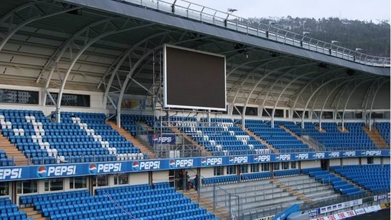 P5 football stadium led display / sports led display screen / AVOE led stadium advertising boards